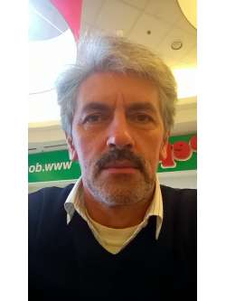 sergio, 68 �ves t�rskeres� f�rfi, Sz�kesfeh�rv�r