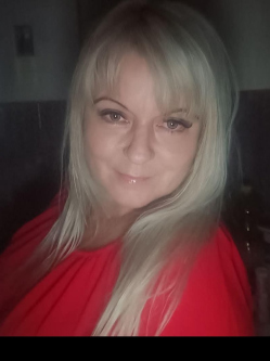 T�mea, 51 �ves t�rskeres� n�, Tiszal�k