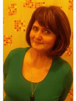 Ilona, 71 �ves t�rskeres� n�, Girincs