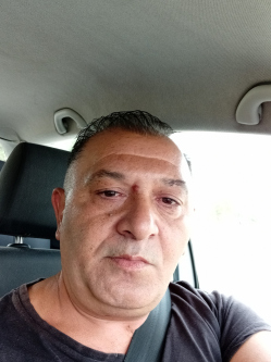 Tibcsi, 50 �ves t�rskeres� f�rfi, Baja