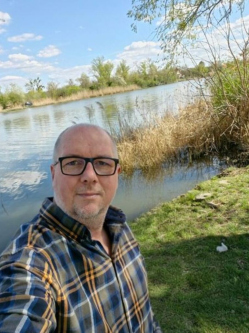 Attila, 52 �ves t�rskeres� f�rfi, Budapest
