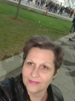 Krisztina, 55 �ves t�rskeres� n�, Dorog