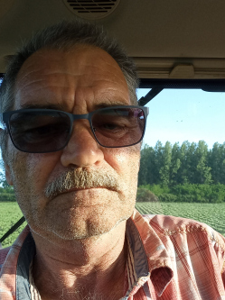 Gyula, 66 �ves t�rskeres� f�rfi, Szeghalom