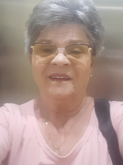 M�ria, 67 �ves t�rskeres� n�, D�vav�nya