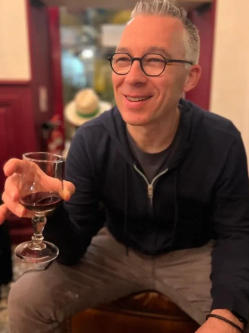 D�niel, 56 �ves t�rskeres� f�rfi, B�k�scsaba