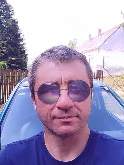 Kriszti�n, 46 �ves t�rskeres� f�rfi, B�nokszentgy�rgy