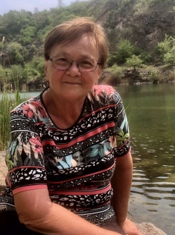 Erzs�bet, 74 �ves t�rskeres� n�, Ny�rmeggyes