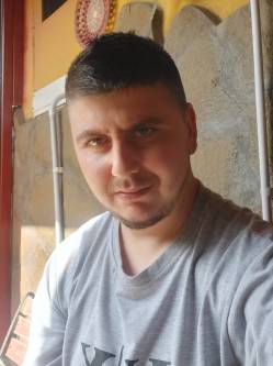 L�szl�, 36 �ves t�rskeres� f�rfi, Magyarat�d