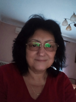 Zs�ka, 68 �ves t�rskeres� n�, Tisza�jv�ros