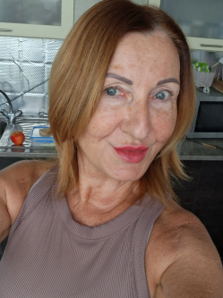 Zs�ka, 64 �ves t�rskeres� n�, Kecskem�t
