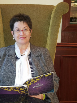 �VA, 66 �ves t�rskeres� n�, Budapest