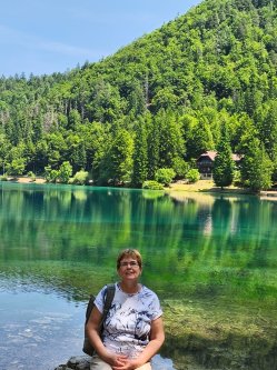 Katalin, 58 �ves t�rskeres� n�, Budapest