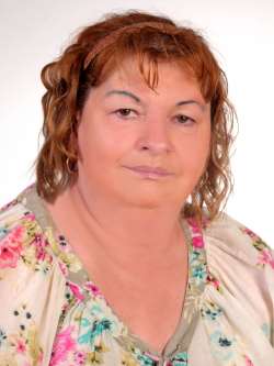 Erzs�bet, 65 �ves t�rskeres� n�, T�r�kszentmikl�s
