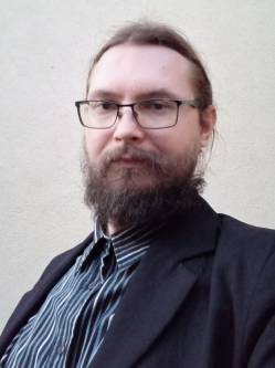 Lajos, 37 �ves t�rskeres� f�rfi, Besenysz�g