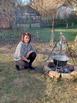M�ria, 63 �ves t�rskeres� n�, Tiszaf�ldv�r