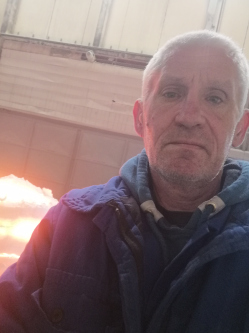 Attila, 51 �ves t�rskeres� f�rfi, Mosonmagyar�v�r