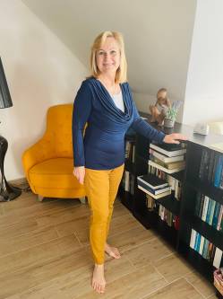 Gitta, 76 �ves t�rskeres� n�, Budapest