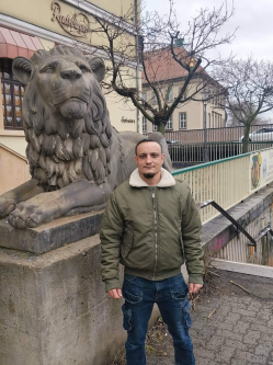 D�niel, 35 �ves t�rskeres� f�rfi, Szalkszentm�rton