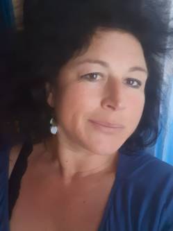 Orsi, 48 �ves t�rskeres� n�, Esztergom