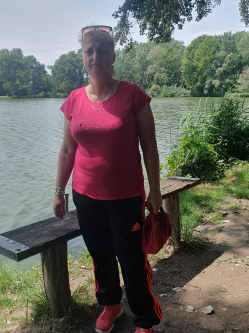 Zsuzsa, 52 �ves t�rskeres� n�, Ny�regyh�za