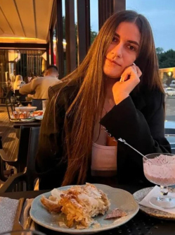 Erzs�bet, 18 �ves t�rskeres� n�, Kaposv�r