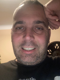 Adam, 38 �ves t�rskeres� f�rfi, Zalaegerszeg