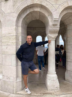Tibor, 49 �ves t�rskeres� f�rfi, Szeged