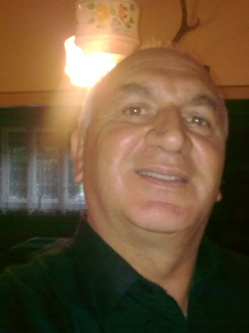 Arpi, 64 �ves t�rskeres� f�rfi, Zalaegerszeg