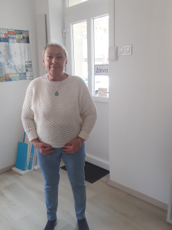 Margit, 71 �ves t�rskeres� n�, R�ckeve