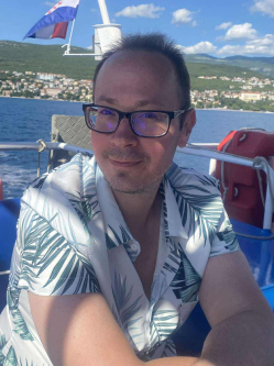 Tomi, 42 éves társkereső férfi, Ajka