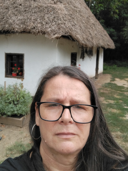 erika, 57 �ves t�rskeres� n�, T�t