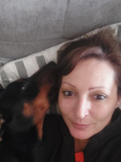Adrienn, 44 �ves t�rskeres� n�, St�jerorsz�g