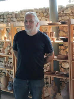 Robert, 61 éves társkereső férfi, Komárom