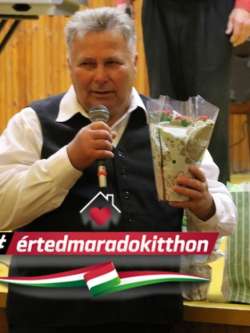 Feri, 71 �ves t�rskeres� f�rfi, J�szszentandr�s