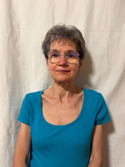 M�ria, 68 �ves t�rskeres� n�, Budapest