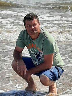 Imre, 53 �ves t�rskeres� f�rfi, Mez�ber�ny