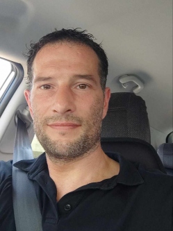 J�zsi, 47 �ves t�rskeres� f�rfi, D�l-Holland (Zuid-Holland)