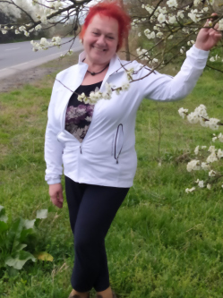 Judit, 62 �ves t�rskeres� n�, Miskolc