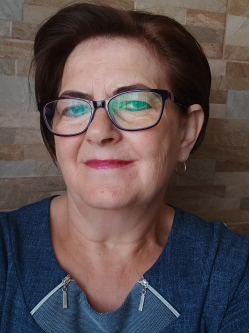 Zsuzsa, 62 �ves t�rskeres� n�, Sopron