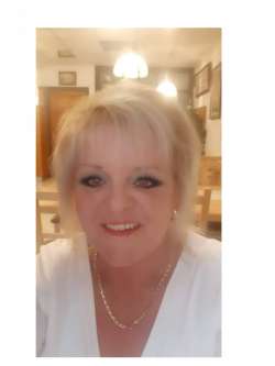 M�ria magdolna, 56 �ves t�rskeres� n�, Dorog
