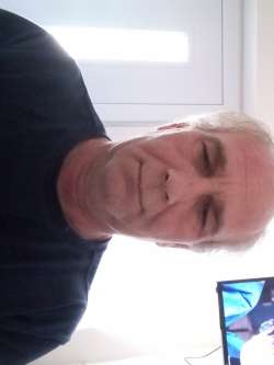 Attila, 57 �ves t�rskeres� f�rfi, Kalocsa