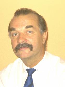 �d�m, 74 �ves t�rskeres� f�rfi, Igal