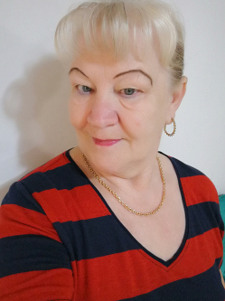 Marcsi, 58 �ves t�rskeres� n�, Sziget�jfalu