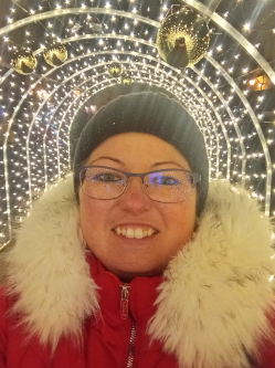 Gabi, 37 �ves t�rskeres� n�, Kis�jsz�ll�s