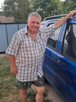 J�zsef, 66 �ves t�rskeres� f�rfi, Dejt�r