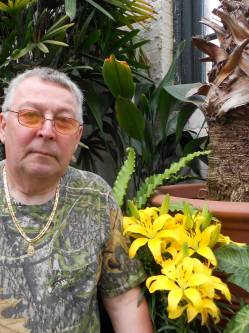 Janos, 80 �ves t�rskeres� f�rfi, Dunapataj