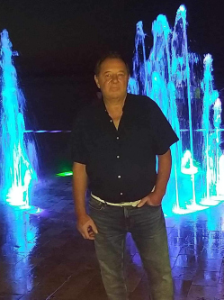 B�la, 65 �ves t�rskeres� f�rfi, P�cs