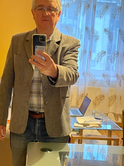Imre, 69 �ves t�rskeres� f�rfi, Budapest