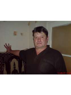 Tamas, 63 �ves t�rskeres� f�rfi, Csongr�d