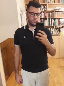 Axel, 32 �ves t�rskeres� f�rfi, Budapest